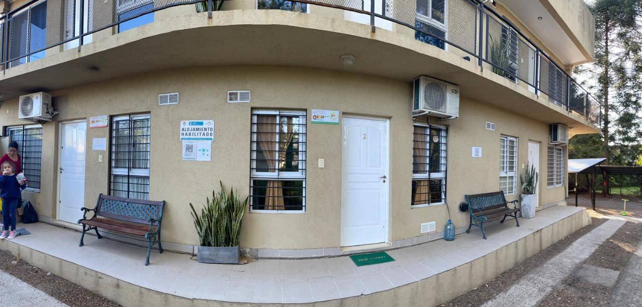 Apart Altos Del Golf Colon  Exterior photo